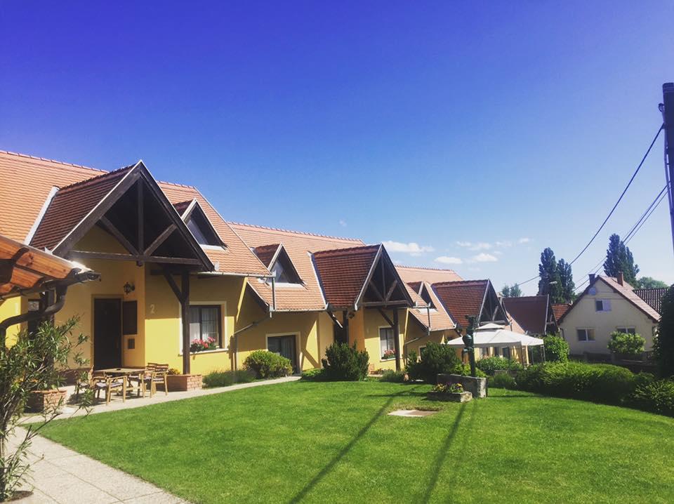 Huber Panzio Bed & Breakfast Fertőrákos Eksteriør bilde
